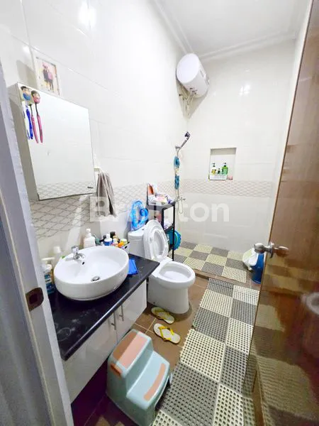 image RUMAH DURI KEPA UKURAN 4X15,5 KEBON JERUK JAKARTA BARAT (3)