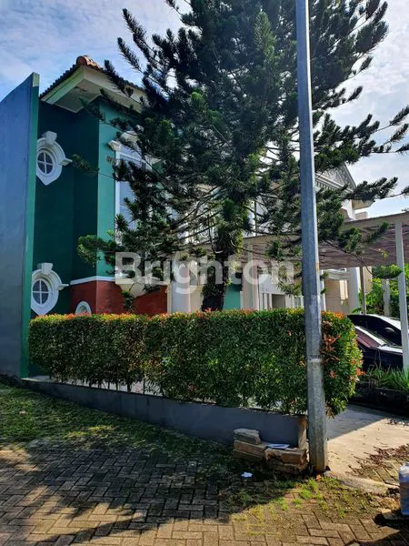 image RUMAH TERAWAT TAMAN CHRYSANT KENCANA LOKA BSD (7)