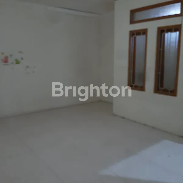 image RUMAH MEGAH SIAP HUNI DEKAT PINTU TOLL LIMO DEPOK (6)