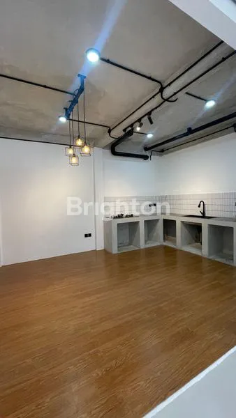 image RUMAH INDUSTRIAL DEKAT PINTU TOLL LIMO CINERE (8)