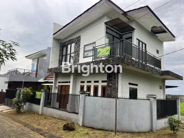 image 2 UNIT RUMAH JADI SATU DI VILLA BUKIT TIDAR MERJOSARI MALANG (4)