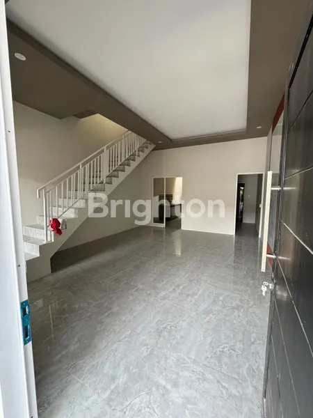 image DIJUAL 2 UNIT RUMAH NEW GRESS DI RUNGKUT ASRI UTARA  (3)