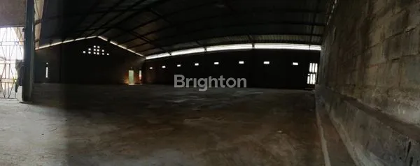 image GUDANG DAN TANAH COCOK BUAT USAHA DI CICALENGKA (5)