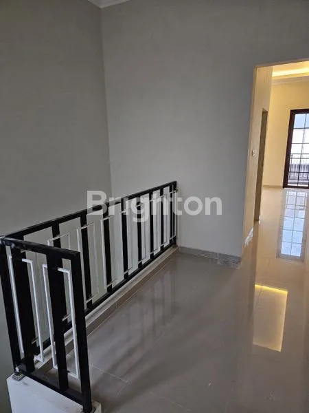 image RUMAH BARU TAMAN RATU DURI KEPA JAKARTA BARAT (3)