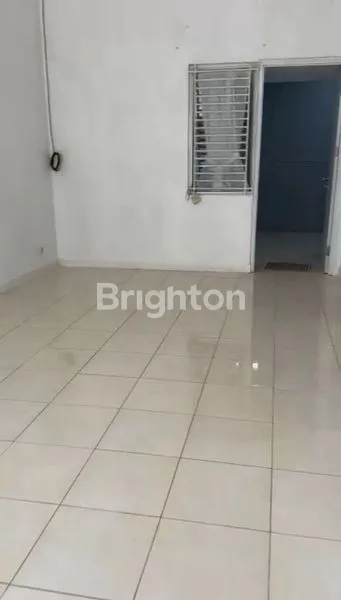 image ROYAL SPRING (3)