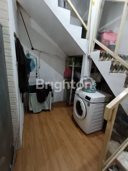 image FULL BANGUNAN 2 LANTAI! RUMAH DI ANGGASWANGI SIDOARJO (3)