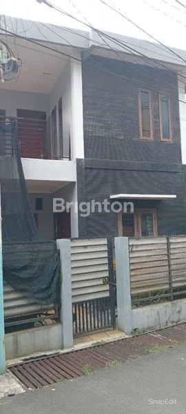 image TURUN HARGA!!!JUAL RUMAH 2 LANTAI BAGUS DAN TERAWAT RAWAMANGUN JAKARTA TIMUR (1)