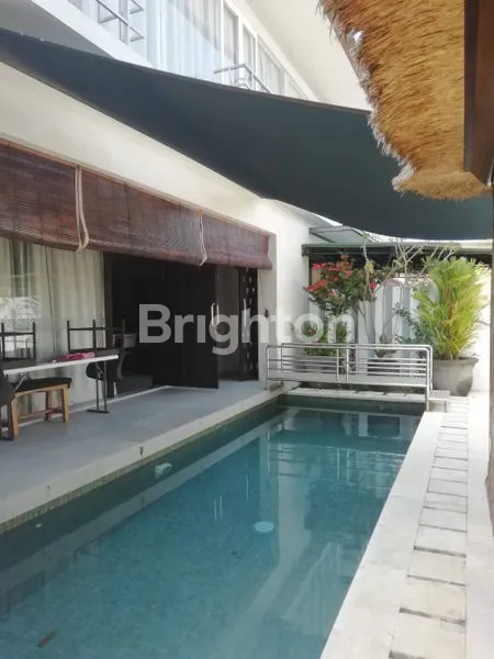 image VILLA 4BR VIEW FACING WEST TANJUNG BENOA (1)