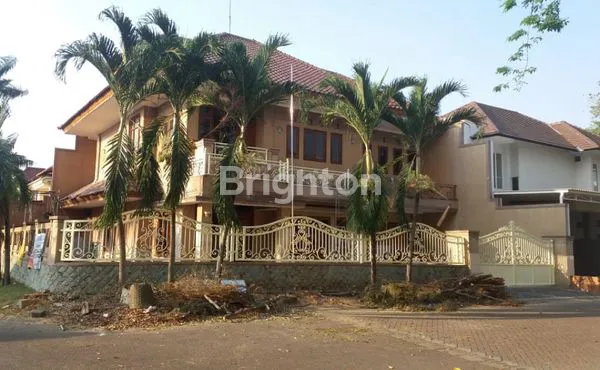 image RUMAH MEWAH HOOK DI INTERNATIONAL VILLAGE, CITRALAND (1)