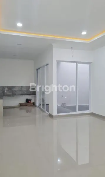 image RUMAH BARU 2 LANTAI SIAP HUNI DI BSD TANGERANG (6)