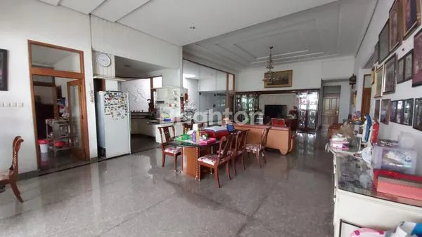 image RUMAH SIAP HUNI PINGGIR JALAN UTAMA GUNUNG-GUNUNG MALANG (2)