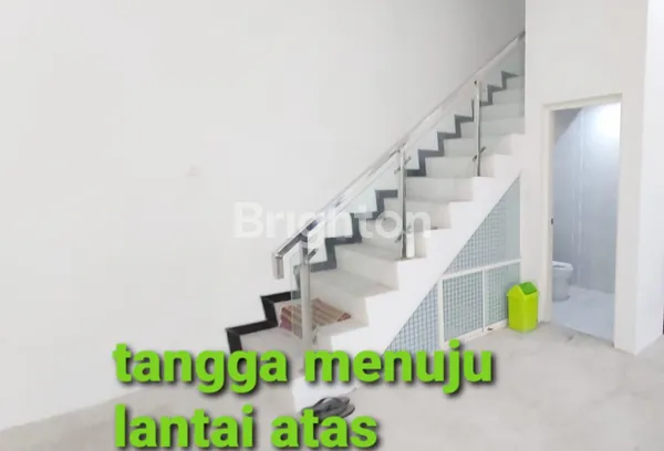 image RUMAH BARU HUNIAN 2 LANTAI DI JALAN MEDAYU SENTOSA RUNGKUT SURABAYA (5)