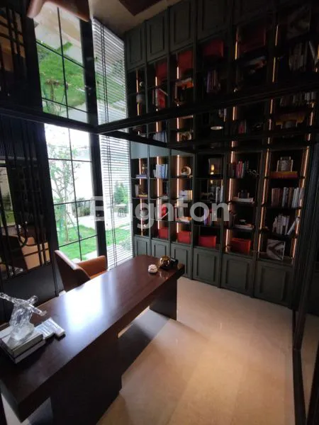 image RUMAH MEWAH DI BSD (4)