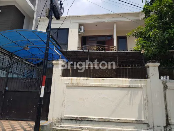 image RUMAH TERAWAT DARMO PERMAI SELATAN (1)