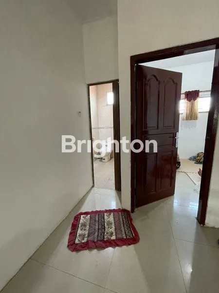 image RUMAH HOOK 2 LANTAI LUAS DI ANGGREK SARI, DEKAT FASILITAS (7)