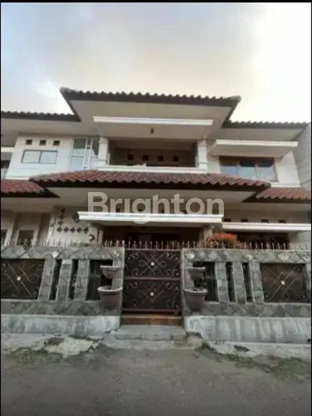 image RUMAH ASRI CANTIK SIAP HUNI (1)