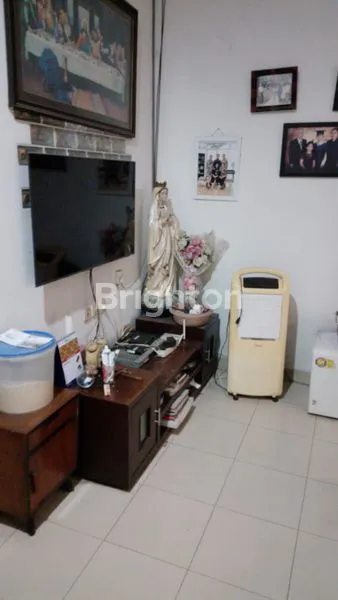 image RUMAH PUSAT KOTA SAYAP PUNGKUR (4)