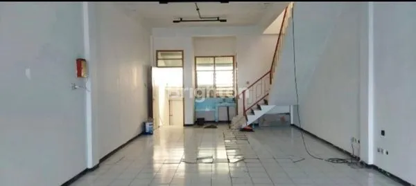 image RUKO DI TENGAH KOTA KEDIRI COCOK UTK USAHA DAN CAFE (3)