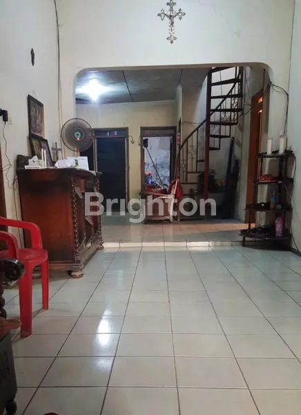 image RUMAH TERAWAT 1 LANTAI DI WISMA PERMAI (2)