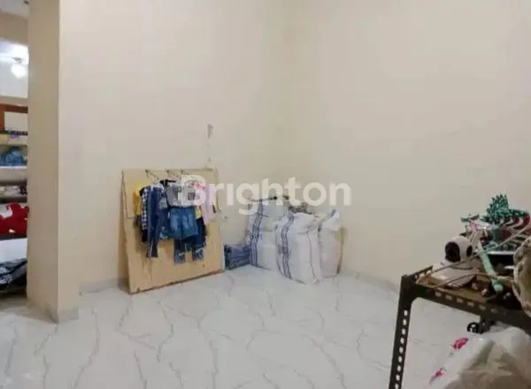 image RUMAH 2 LANTAI DI KEBON JERUK (4)