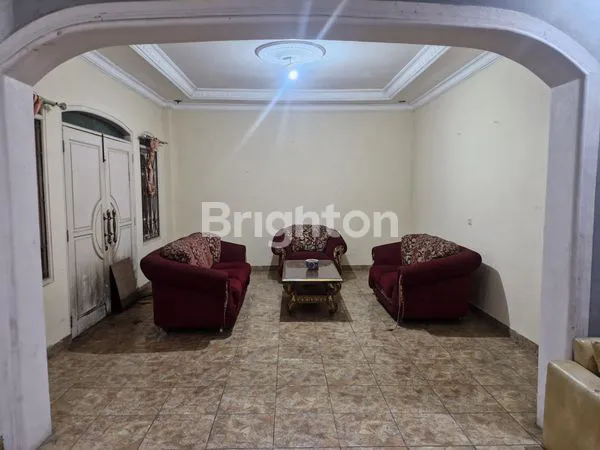 image RUMAH DI ISLAMIC VILLAGE TANGERANG (3)