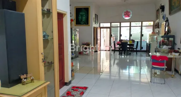 image RUMAH 1,5 LANTAI HITUNG TANAH AREA MANYAR COCOK UNTUK KANTOR, HOME INDUSTRI (2)