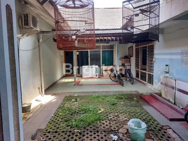 image RUMAH HALAMAN LUAS, PANGKALAN JATI, CINERE. DEPOK (6)