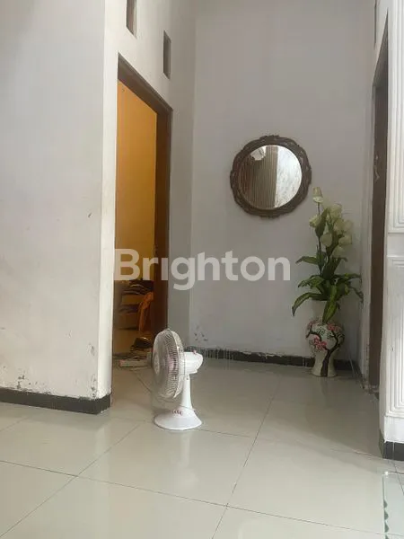 image RUMAH SIAP HUNI 1,5 LANTAI DI BENDOSARI SUKOHARJO (4)