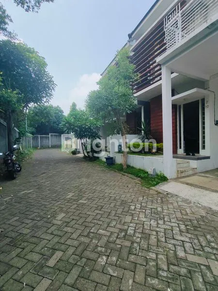 image RUMAH 2 LANTAL DI TUNGGULWULUNG LOWOKWARU MALANG (3)