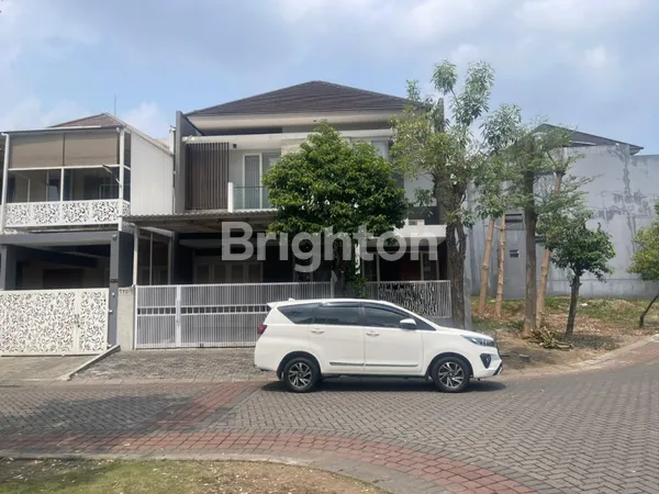 image RUMAH MINIMALIS SIAP HUNI CITRALAND EAST EMERALD MANSION !! (1)