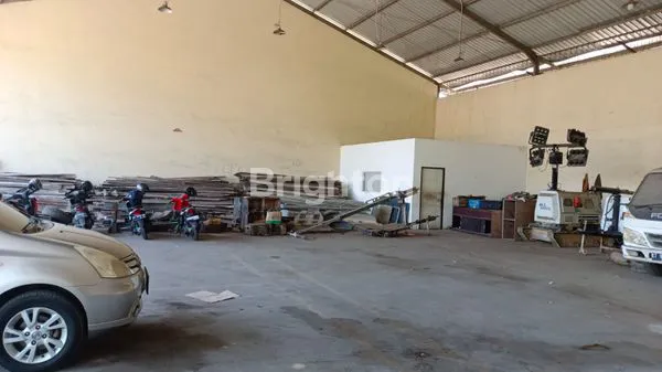 image GUDANG STRATEGIS PINGGIR JALAN UTAMA GUNUNG SARI  (1)