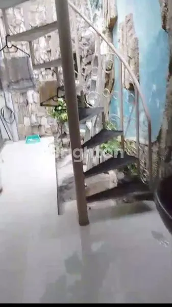 image RUMAH TUA SIAP HOOK  DI PULOASEM JAKARTA TIMUR (5)