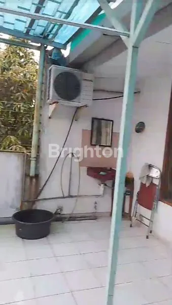 image RUMAH TUA SIAP HOOK  DI PULOASEM JAKARTA TIMUR (8)