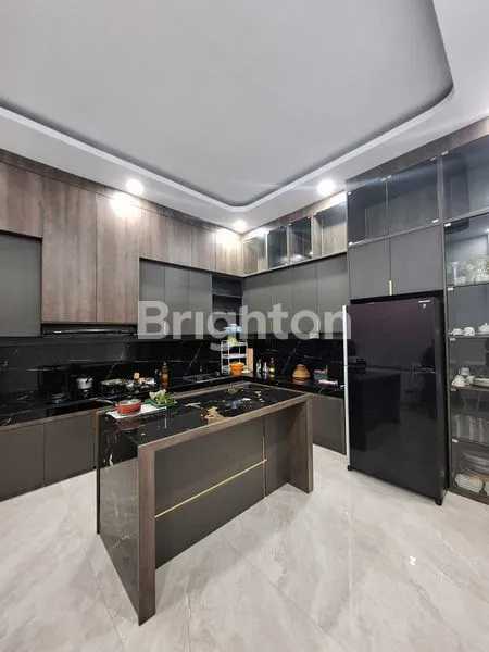 image RUMAH MEWAH, 2 LANTAI,  FULLY FURNISHED, CLUSTER ONE GATE, AREA COLOMADU, SOLO (6)