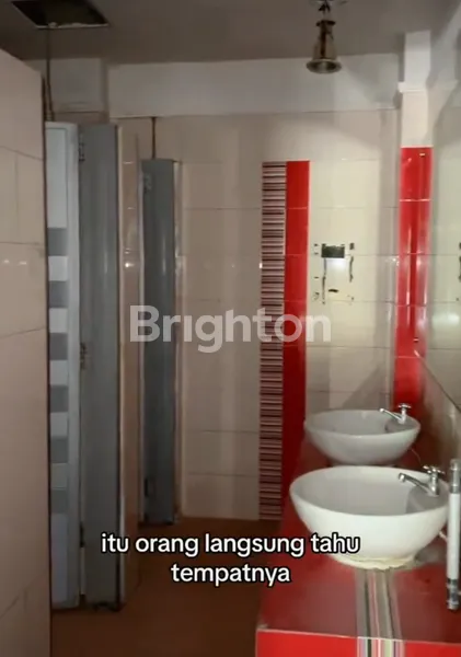 image RUMAH KOMERSIAL DI JANTUNG KOTA (6)