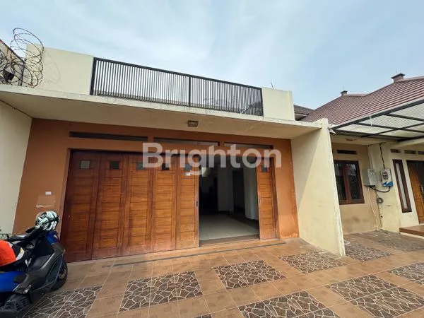 image RUMAH MEWAH DI FAJAR INDAH!! SIAP HUNI KONDISI ISTIMEWA!! MINIM RENOV!! COCOK UTK KELUARGA KECIL (1)