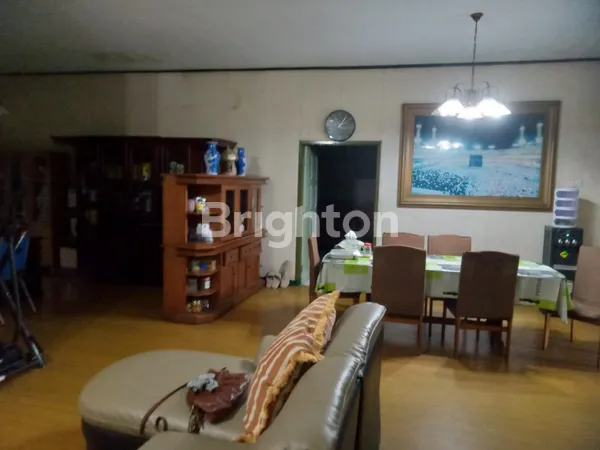 image INVESTASI MENGUNTUNGKAN, RUMAH DEKAT KAMPUS BESAR TERKENAL (4)