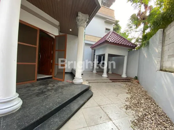 image RUMAH MEWAH FULL MARMER DI ALAM SUTERA TANGERANG (4)