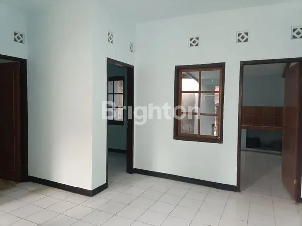image RUMAH TYPE 84/42, UNFURNISHED, COCOK UNTUK KELUARGA  MUDA  (7)