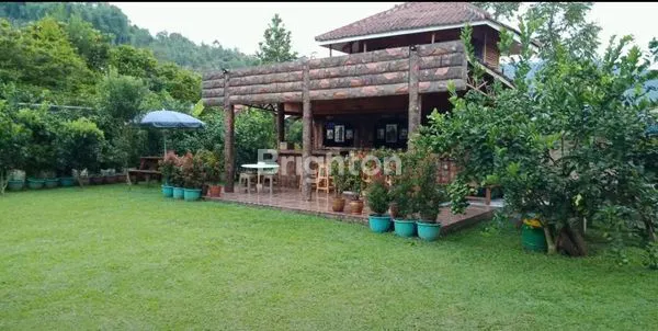 image VILLA DI BANDUNG (8)