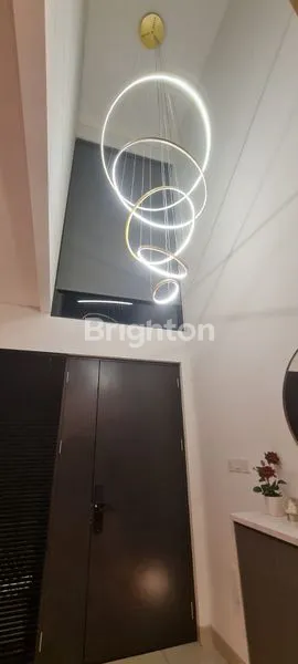 image DIJUAL RUMAH SEMI FURNISH TROPICAL MINIMALIS DI JAKARTA TIMUR (5)