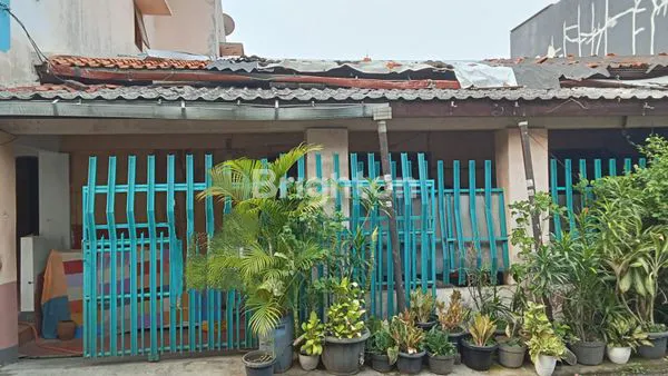 image RUMAH TUA DALAM PERUMAHAN DI PULOASEM JAKARTA TIMUR  (1)