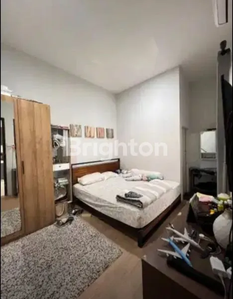 image RUMAH CANTIK DUA LANTAI SIAP HUNI (7)