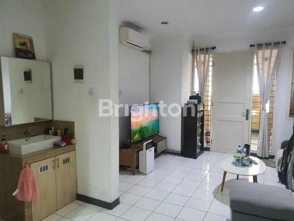 image RUMAH BAGUS SIAP HUNI DI METRO PERMATA TANGERANG (4)