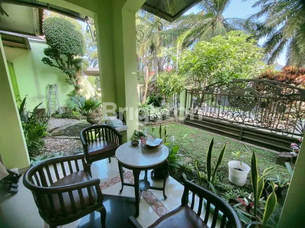 DIJUAL RUMAH CANTIK DI KAWASAN ELIT SOEKARNO HATTA