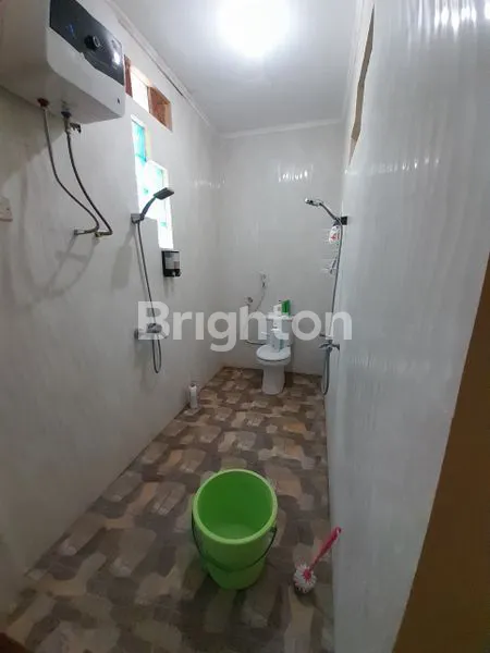 image MANGKUBUMEN, SURAKARTA, RUMAH FULL FURNISH TENGAH KOTA DENGAN LOKASI STRATEGIS,KE STASIUN DAN KE JL SLAMET RIYADI DEKAT (8)