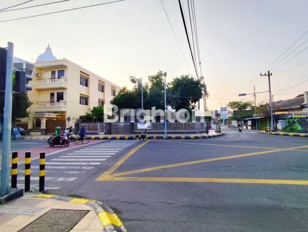 image RUMAH STRATEGIS COCOK U/USAHA  TENGAH KOTA MADIUN (5)