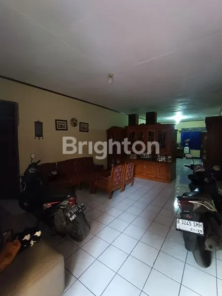 image RUMAH LUAS PLUS KAMAR KOS SIAP HUNI (3)