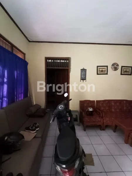 image RUMAH LUAS PLUS KAMAR KOS SIAP HUNI (2)