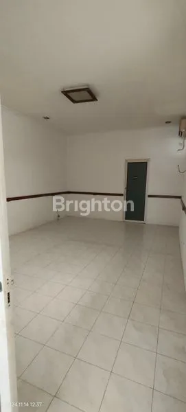 image RAYA KACA PIRING SURABAYA (7)